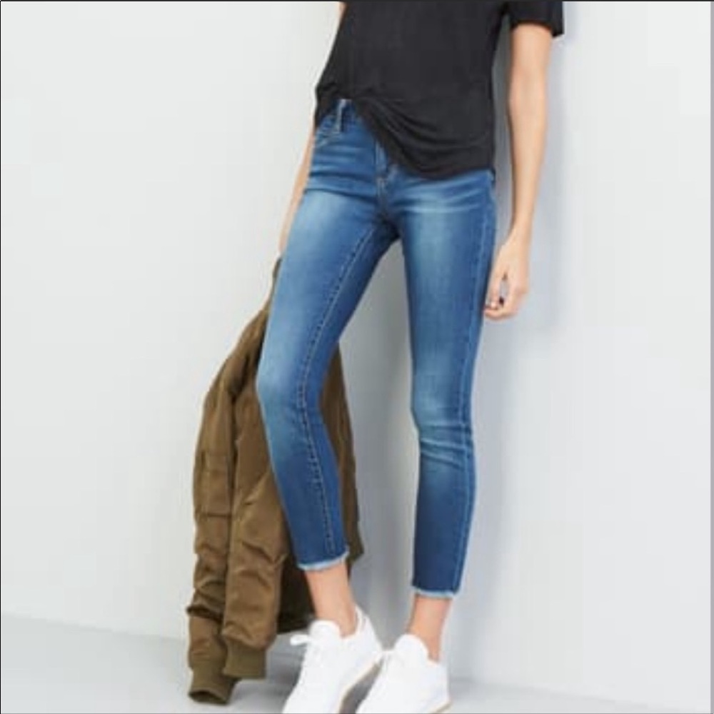 Articles of Society Carly Crop Skinny Jeans Blue - Picture 16 of 16
